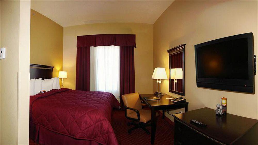 Comfort & Maingate South Hotel Davenport