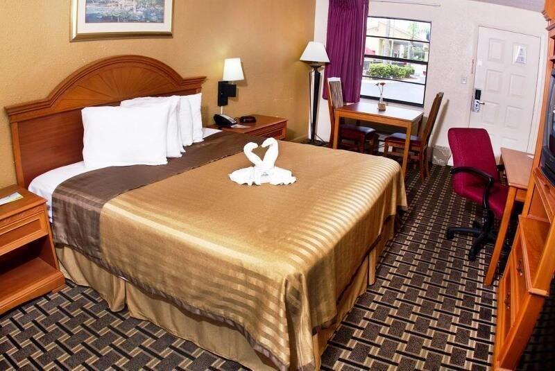 Surestay By Western Clermont Theme Park West Hotel 3*