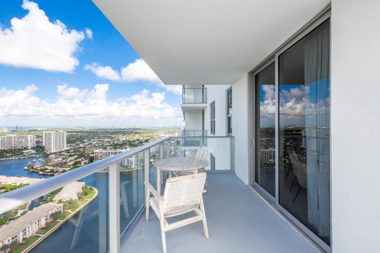 Private Ocean At Hyde & Residences Aparthotel