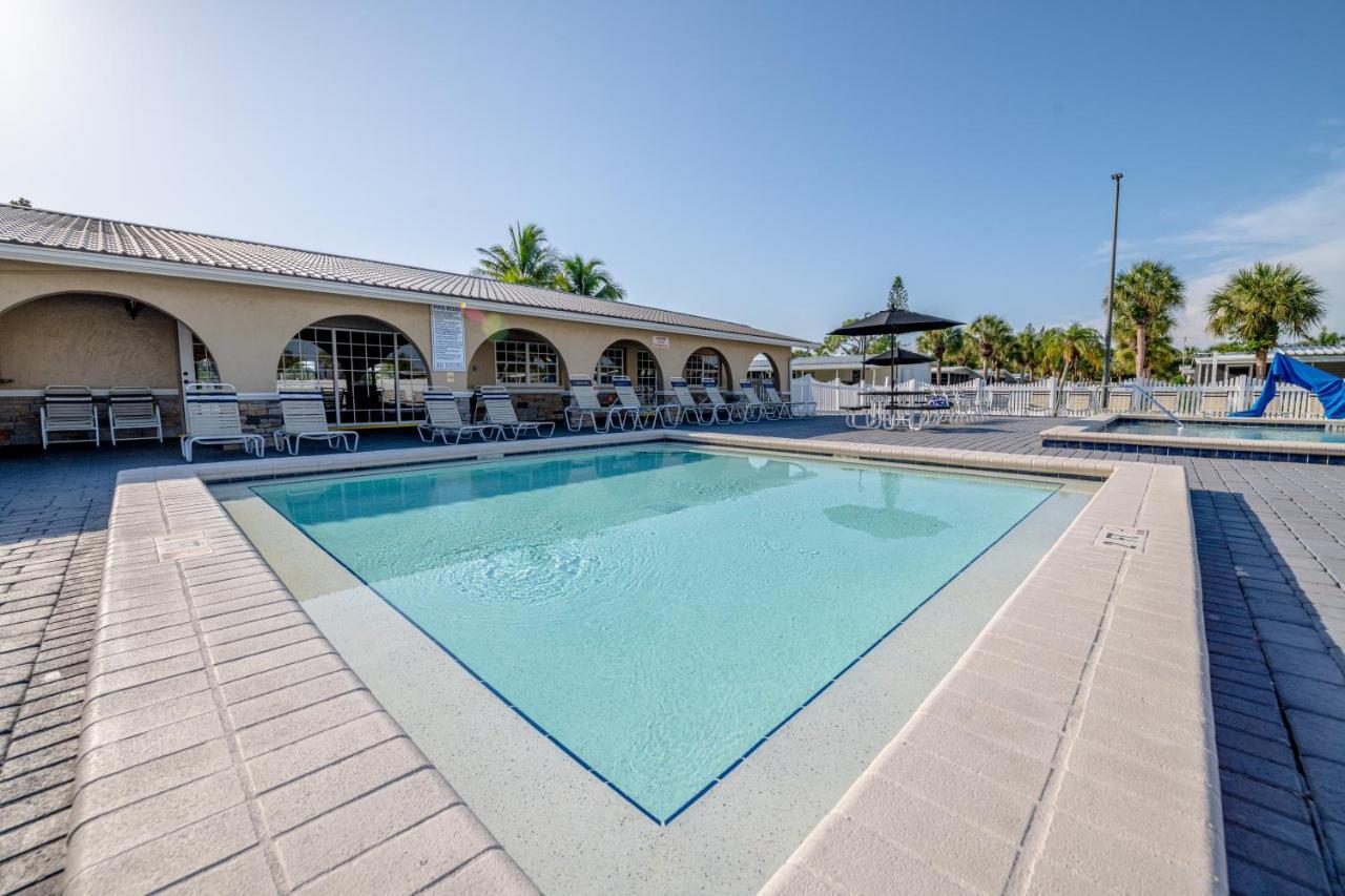 Indian Creek Fort Myers Beach