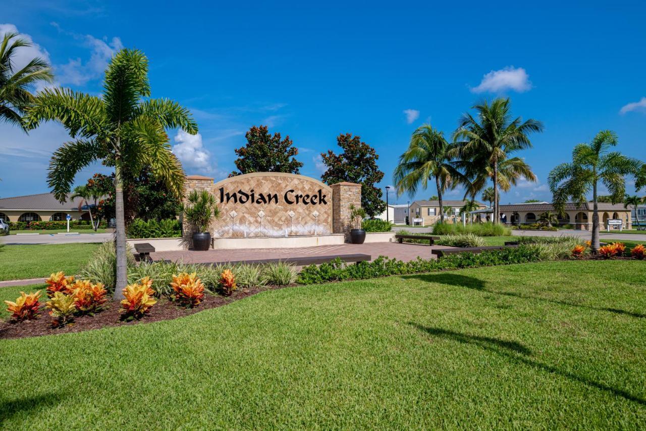 Indian Creek Holiday park Fort Myers Beach