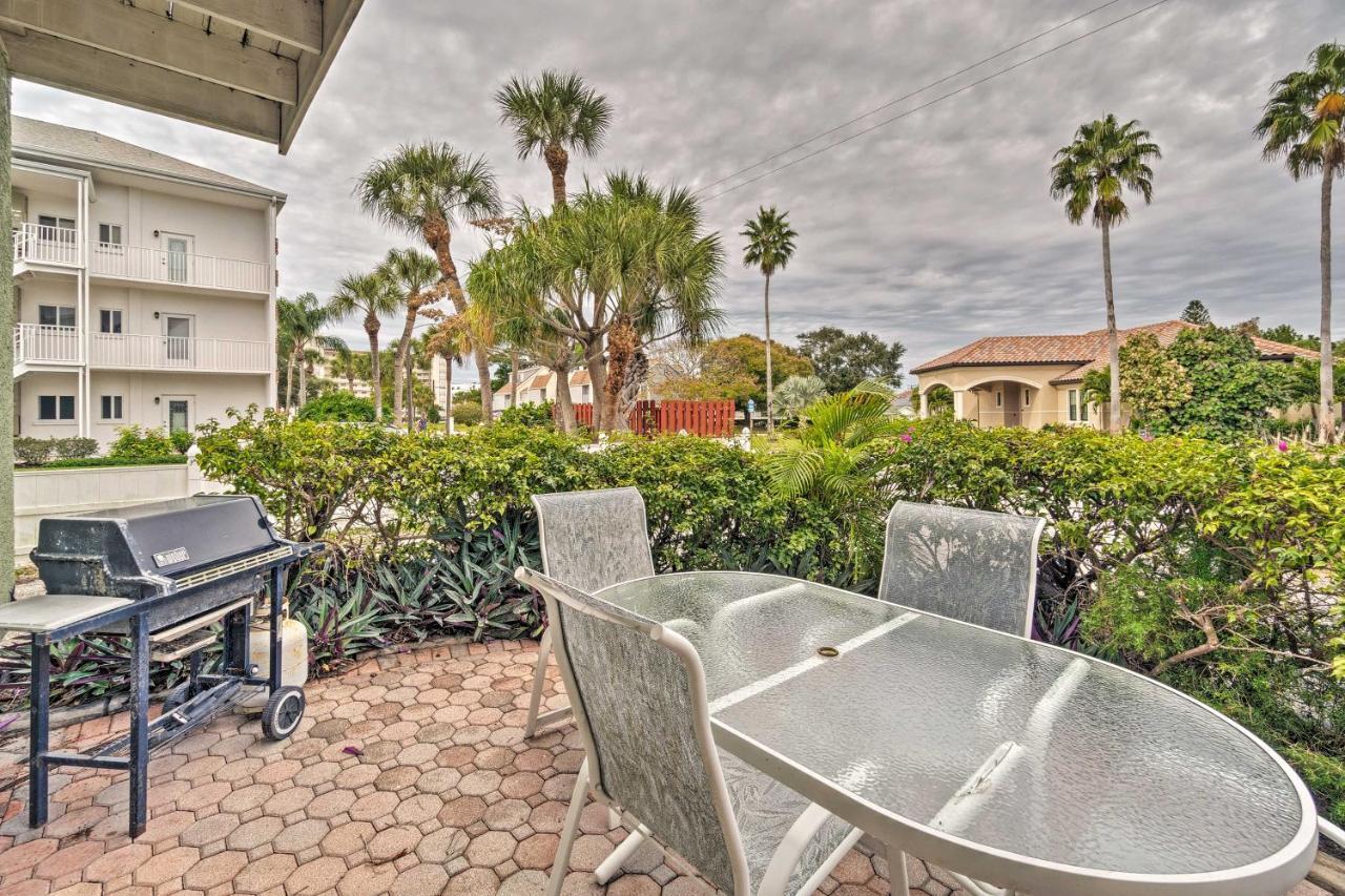 Apartment Updated Walking Distance To