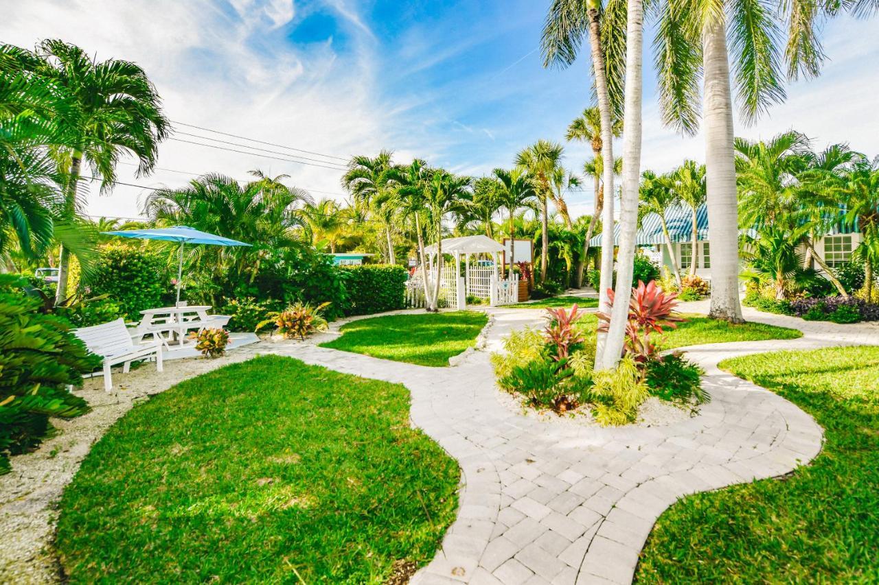 Aparthotel Tropical Breeze 3*