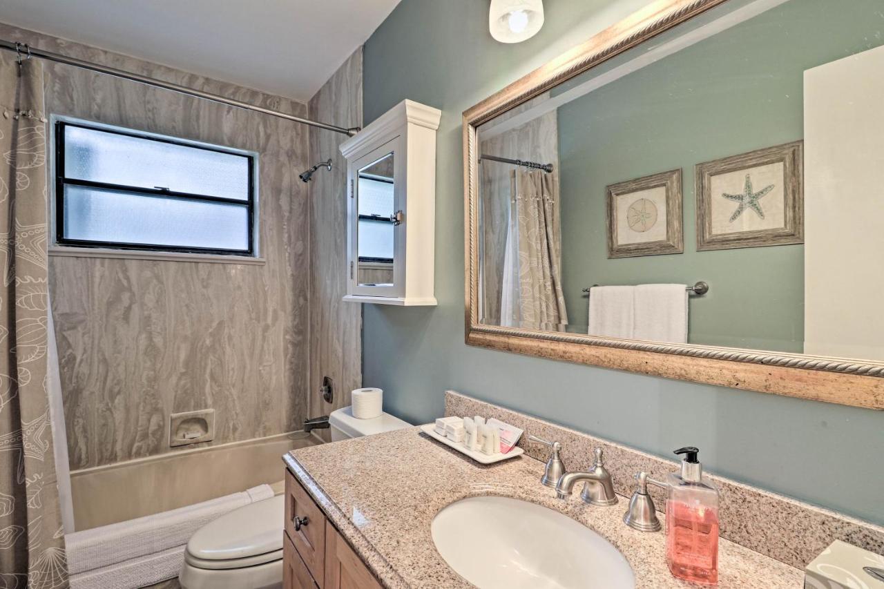 Jensen With Pool Access Less Than 1 Mi To Beach! * Jensen Beach