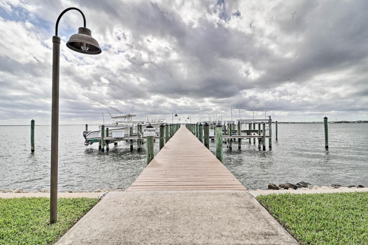 Jensen With Pool Access Less Than 1 Mi To Beach! Holiday home Jensen Beach