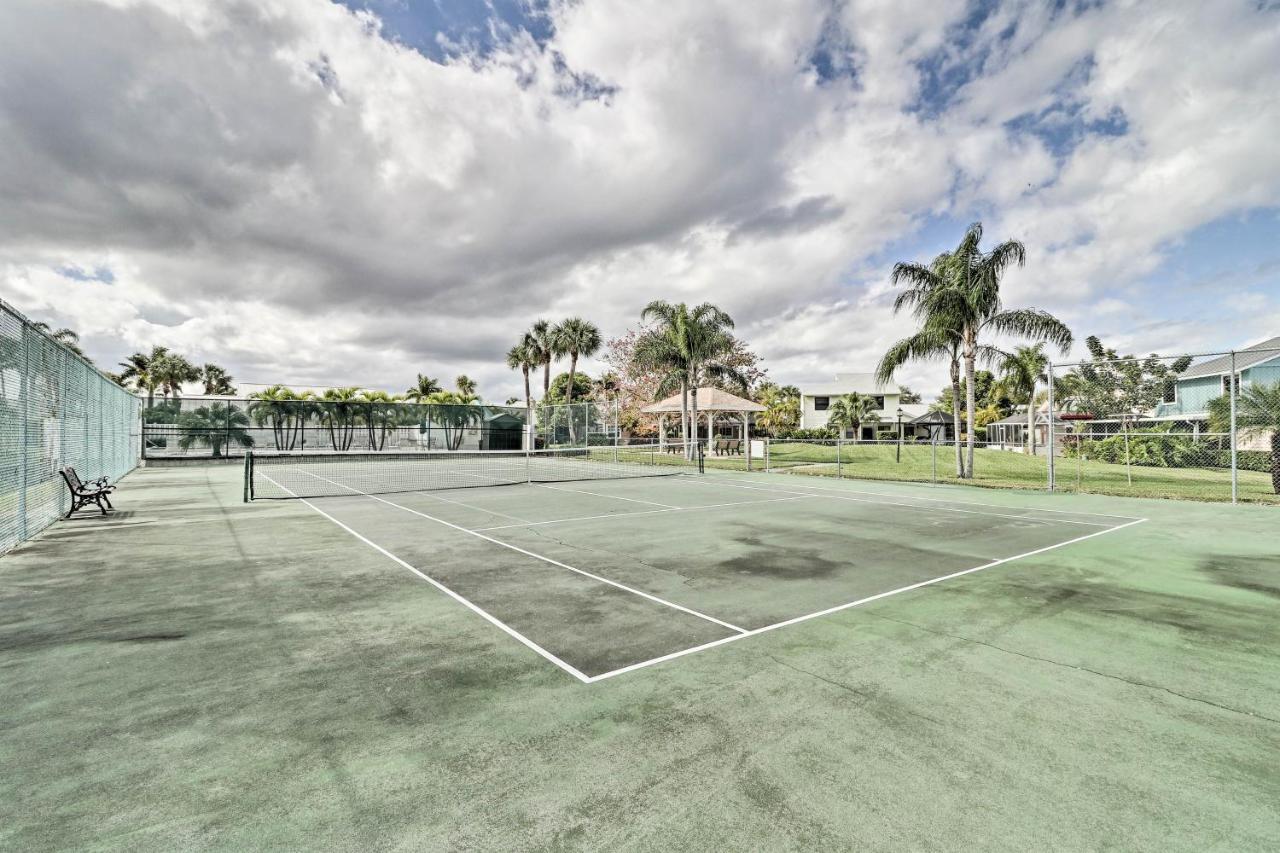 Jensen With Pool Access Less Than 1 Mi To Beach! Jensen Beach