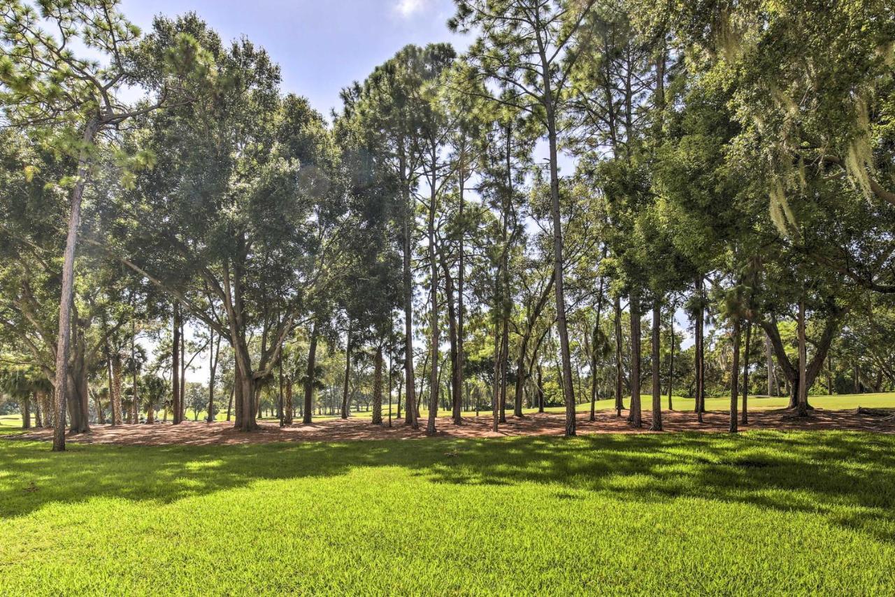 Large Tampa-area - 15 Mi Clearwater Beach! Apartment