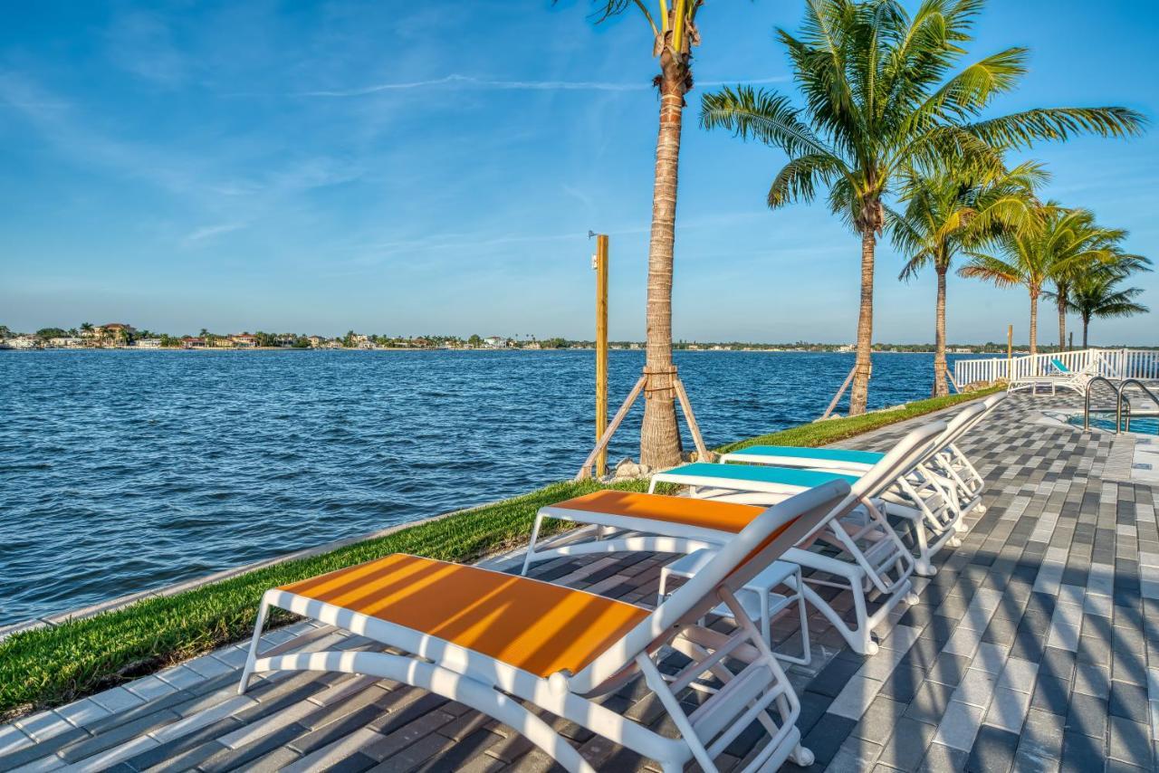 Fusion Waterfront 3* Treasure Island