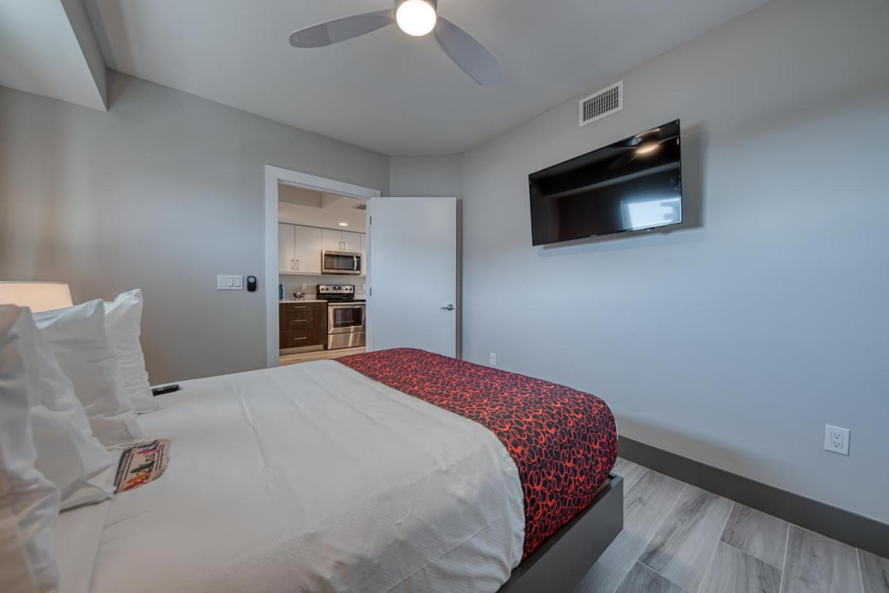 Fusion Waterfront Resort 3*