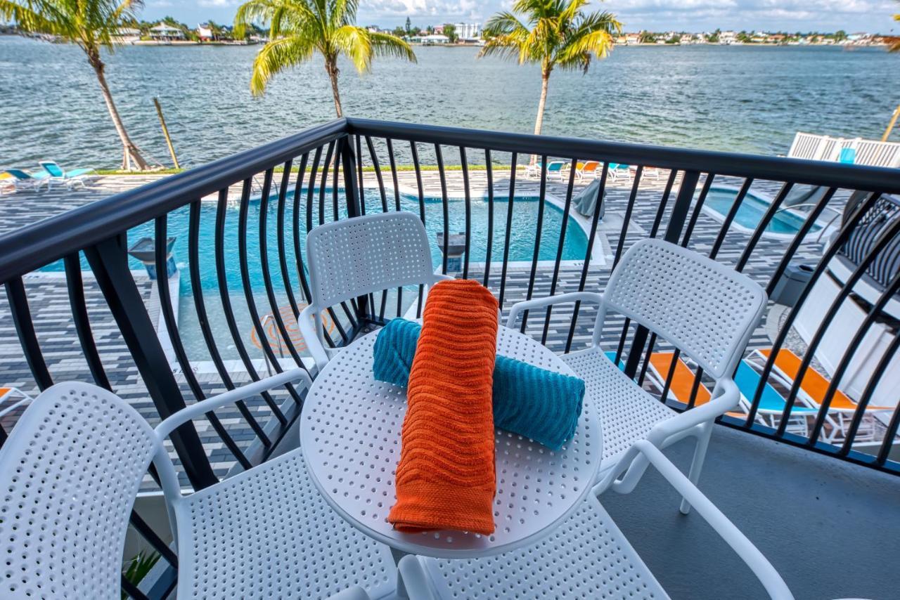 Fusion Waterfront 3*