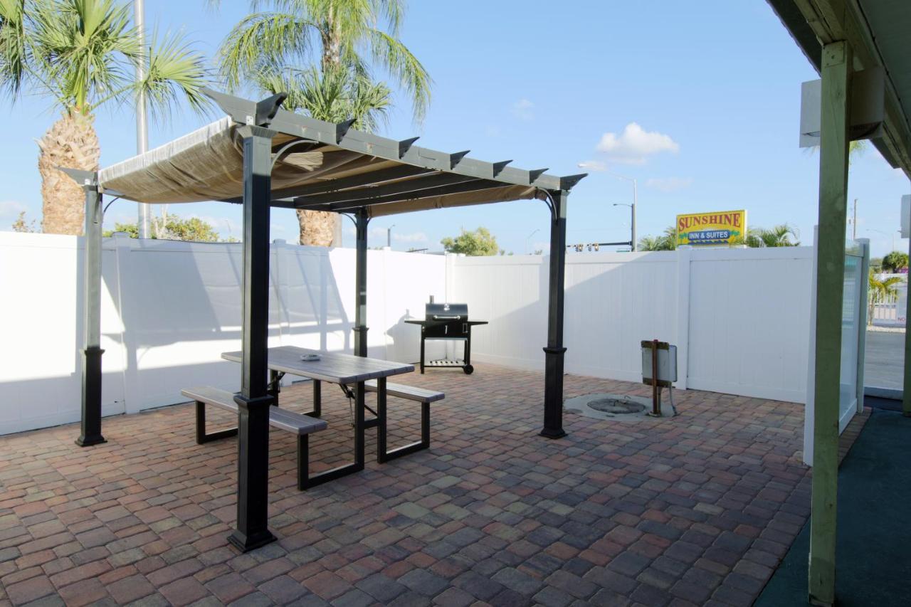Sunshine & Venice, Florida Motel Venice