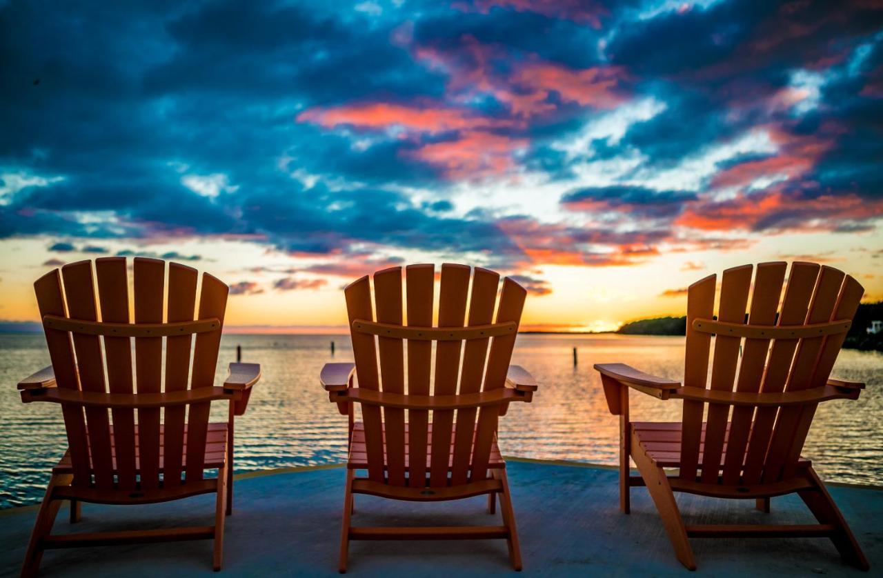 Ragged Edge & Marina Resort Islamorada