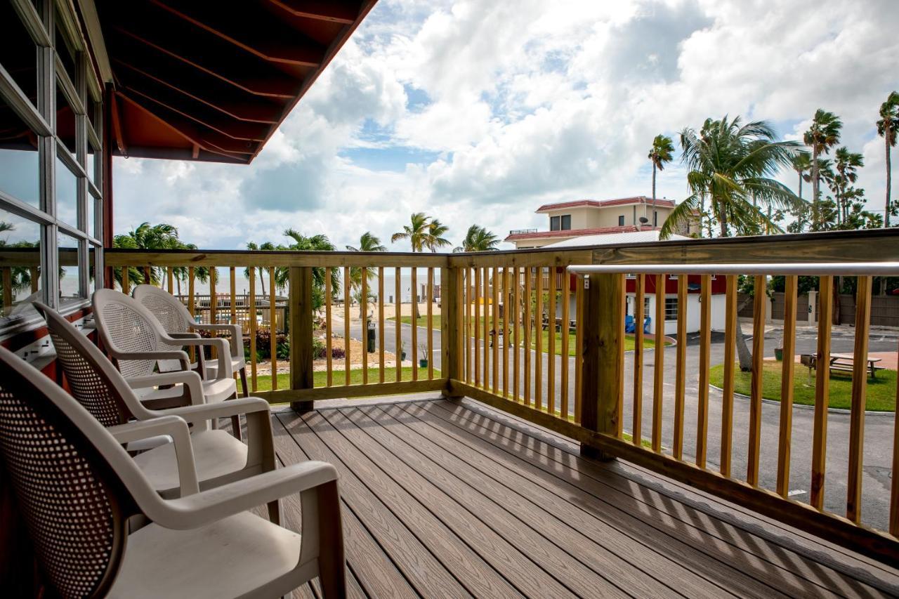 Ragged Edge & Marina * Islamorada