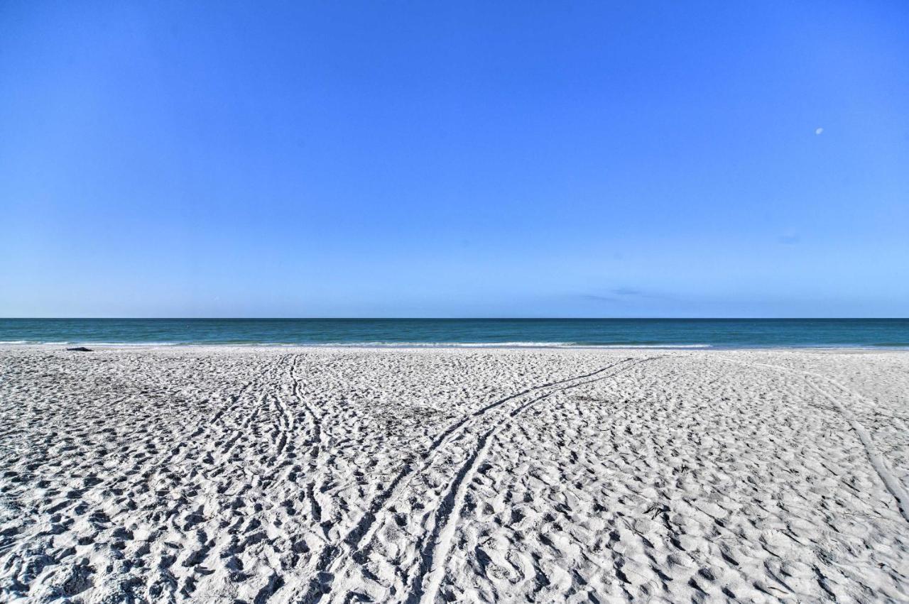 Bradenton Townhome - Walk To Locals-only Beach! Holiday home Bradenton Beach