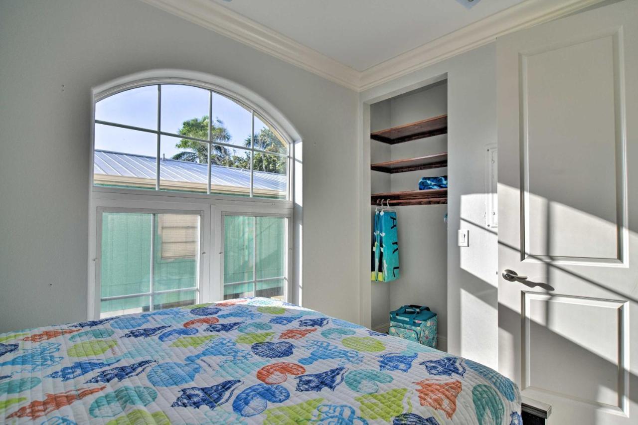 Holiday home Bradenton Townhome - Walk To Locals-only Beach!