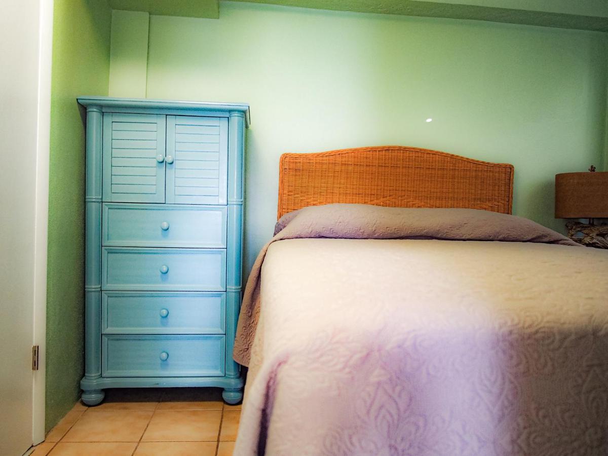 Ragged Edge & Marina Resort *