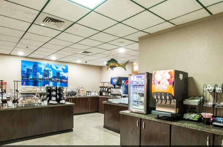Clarion & Miami International Airport