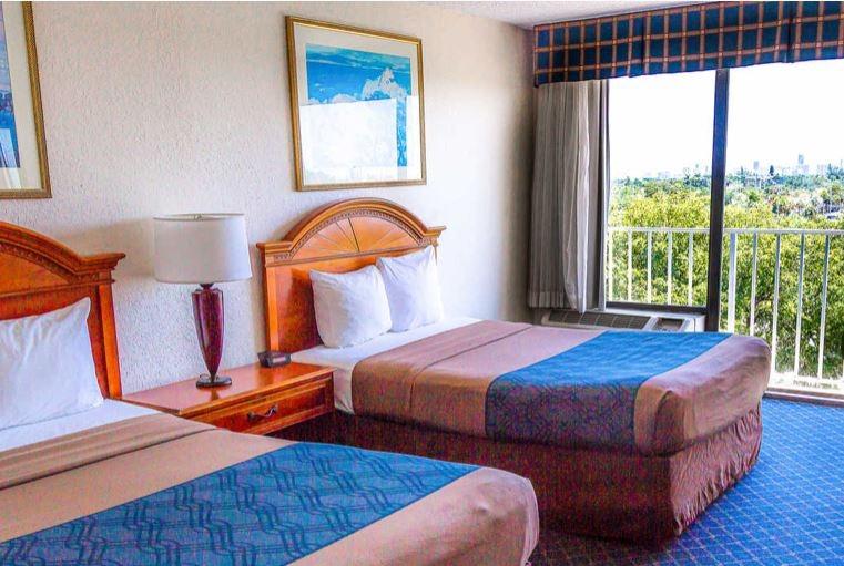 North Miami Gardens & (adults Only) Hotel