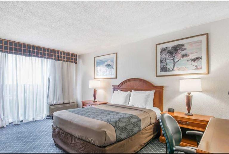 North Miami Gardens & (adults Only) Hotel 2*