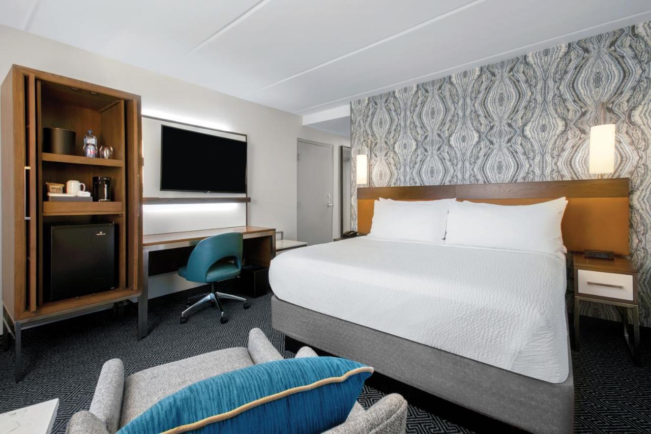 Courtyard By Marriott Miami Mall Hotel Aventura