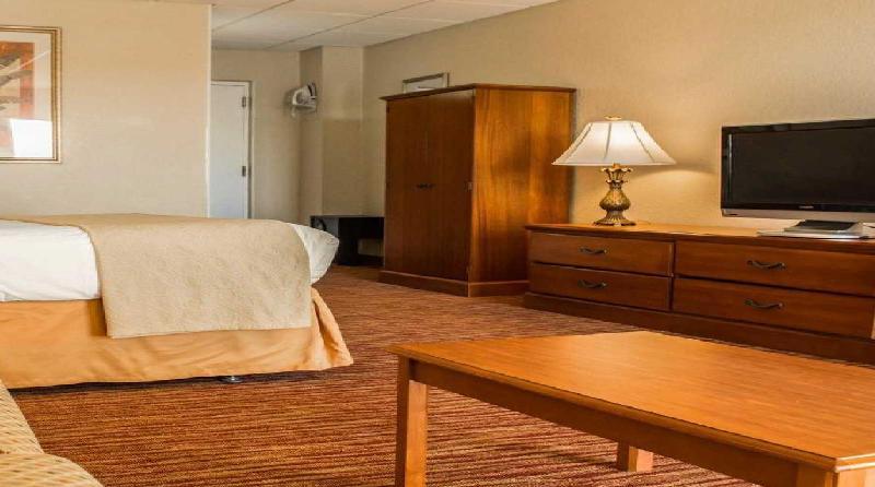 Winter The Dolphin's Club, Ascend Collection 3* Clearwater Beach