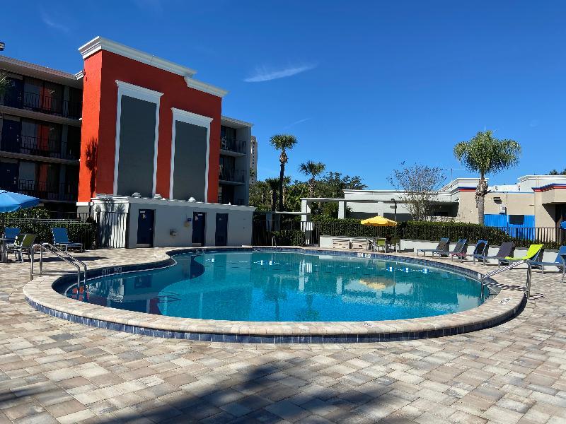 Days By Wyndham Orlando Conv. Center/international Dr 2*