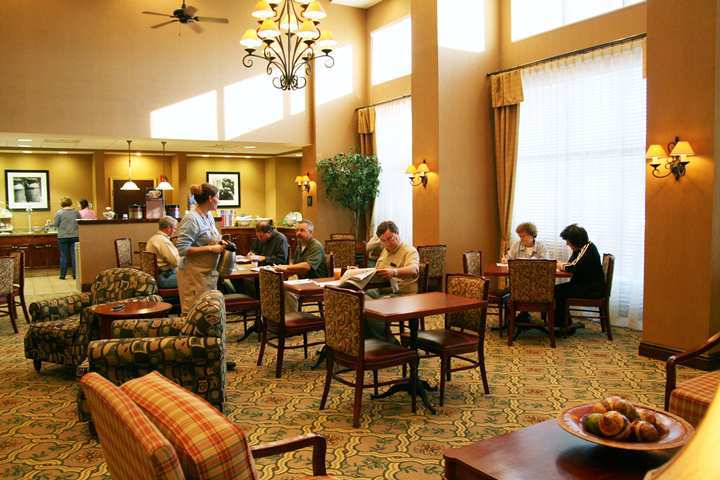 Hampton & I-10 N At Town Plaza 3* Pensacola