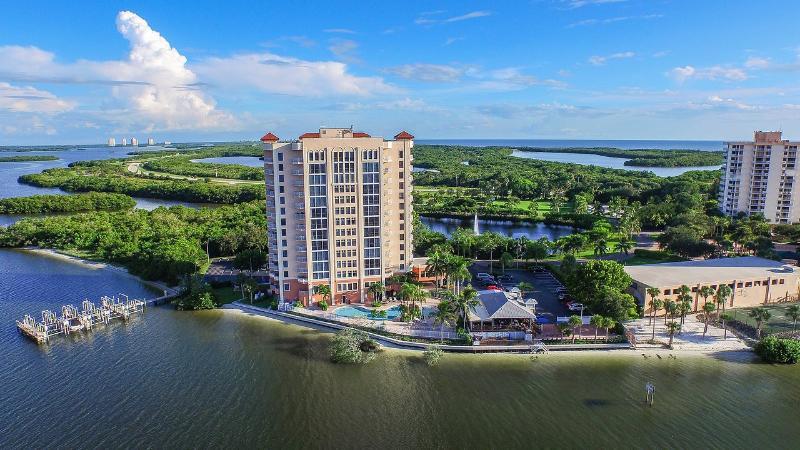Resort Lovers Key