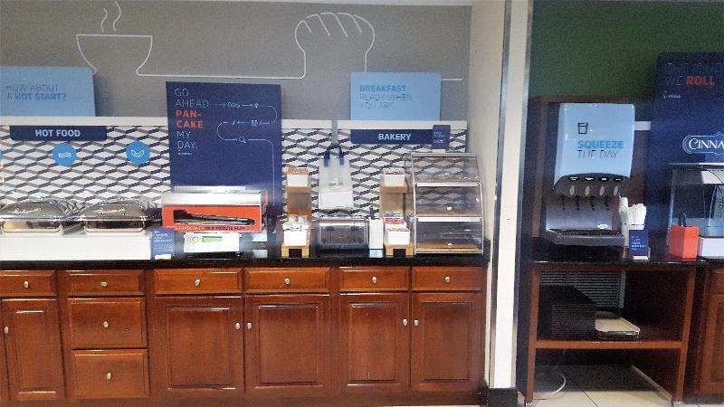 Express & Orange - Deltona By Ihg Hotel 2*