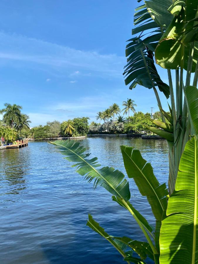 The Cabanas Guesthouse & Spa - Gay Resort Catering To Gay Men Resort Oakland Park
