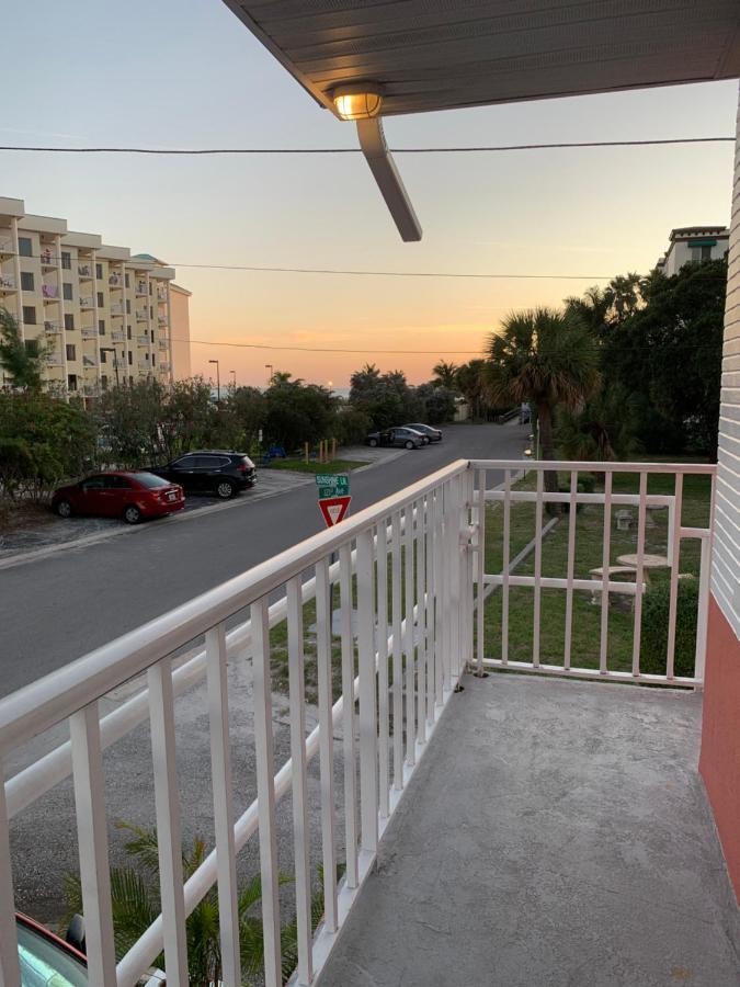 The House - Treasure Island 2* St. Pete Beach
