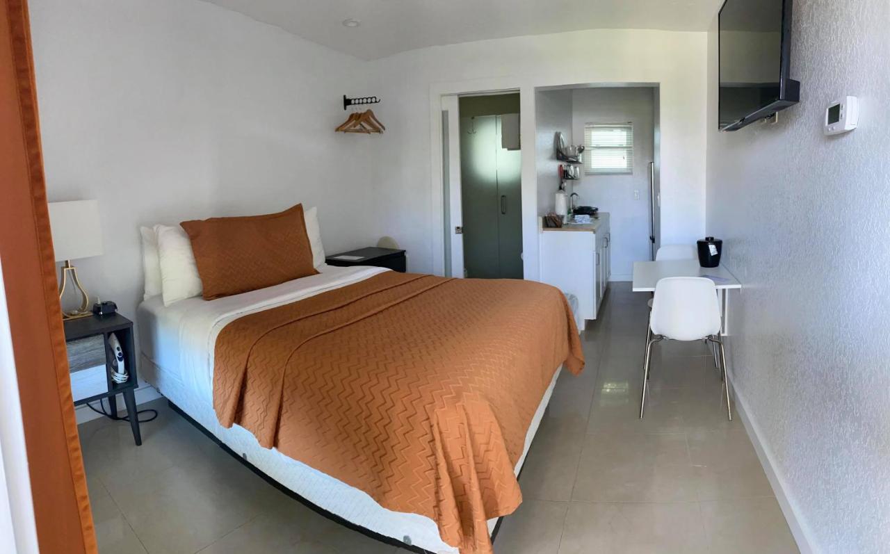Hotel Captiva 2*