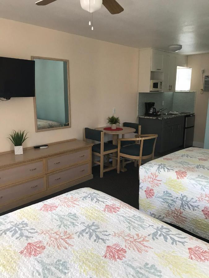 Carlton House And Motel St. Pete Beach