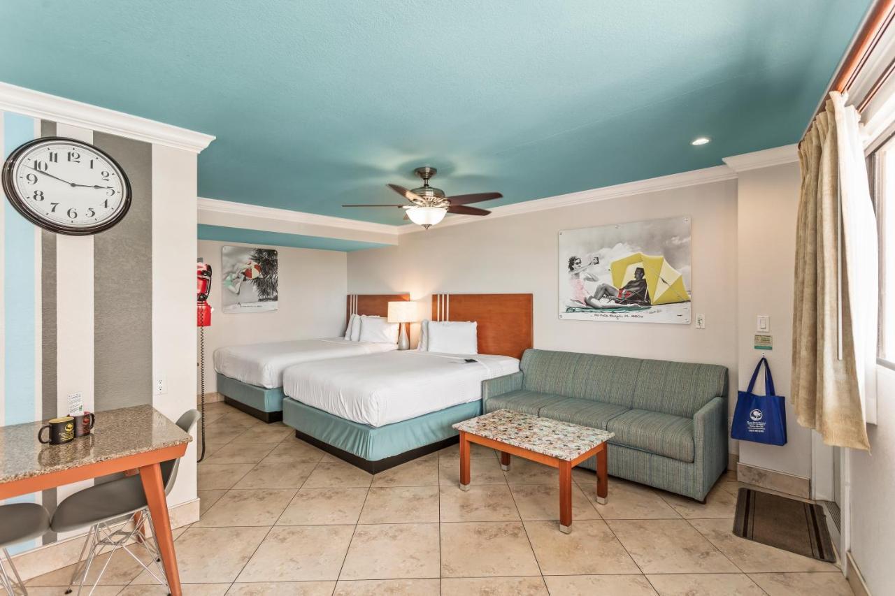 Resort Plaza - Beachfront St. Pete Beach