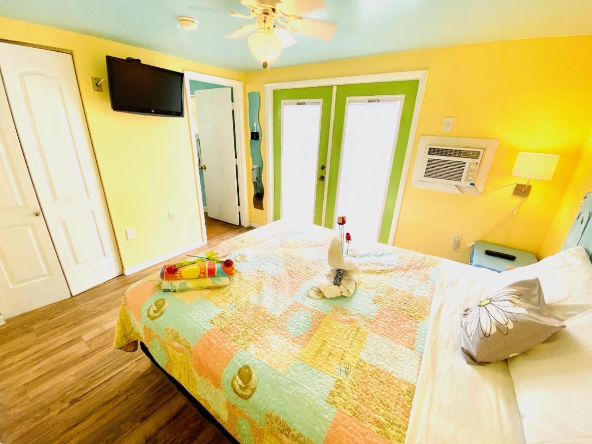 Inn Sun Deck & Fort Myers Beach