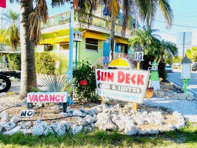 Sun Deck & 2* Fort Myers Beach