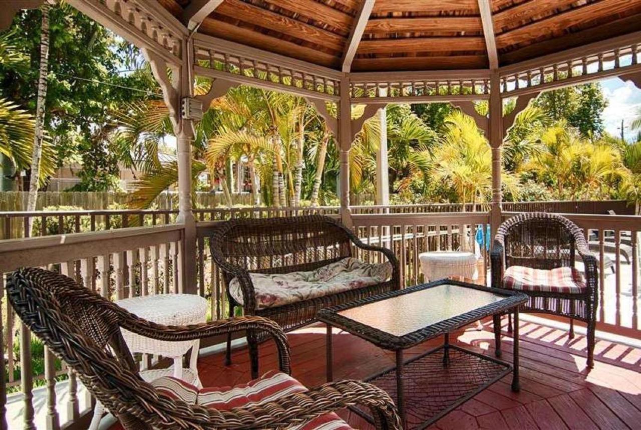 Hotel Days & By Wyndham North Naples